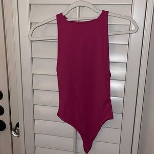 Aritzia Babaton Pink Contour 90s Sleeveless Minimal Bodysuit Size 2XS